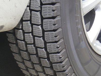 snow_tire04.jpg